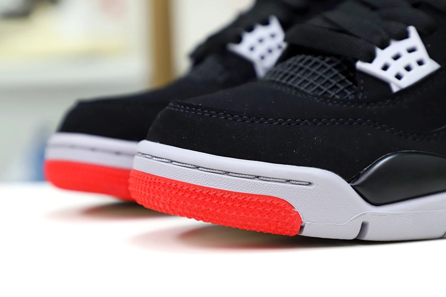 AIR 'BRED' 2019 JORDAN 4 RETRO OG 0718